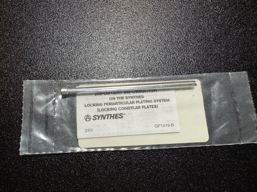 Screw photo of Synthes 02.205.295 5.0mm Cannulated Conical Screw 95mm