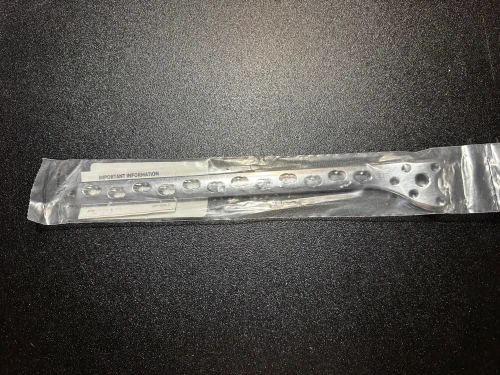 Plate photo of Synthes 222.662 4.5mm LCP Condylar Plate, 12H, Right, 278mm