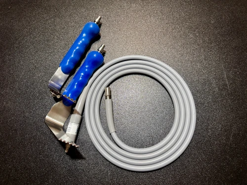 Front photo of Symmetry 3392 BriteTrac Fiber Optic Breast Retractor Set