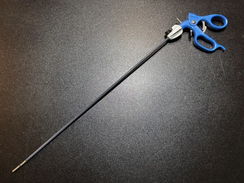 Photo of Snowden-Pencer SP90-6243 Laparoscopic DeBakey Clamp, 5mm X 45cm