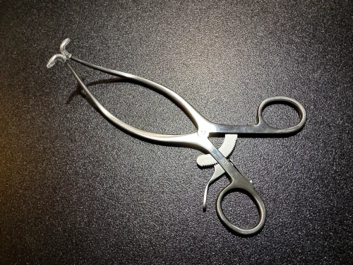 Handle photo of Symmetry 24-4018 Gelpi Retractor 6.75" (New)