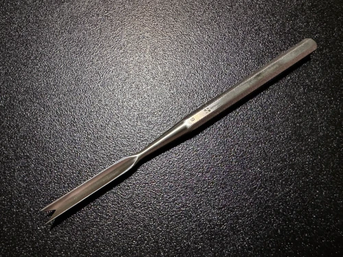 Photo of Symmetry 63-0090 Ballenger Chisel, 6mm, 6.25" (New)