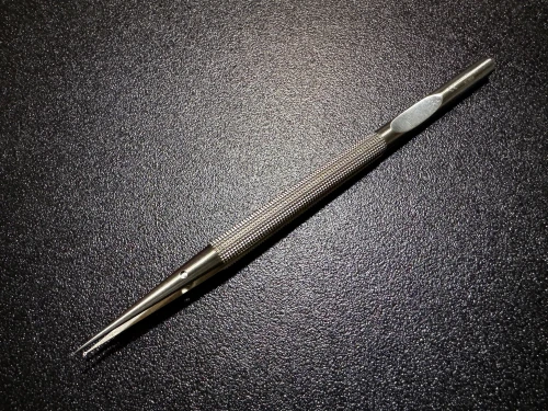 Photo of Symmetry 55-9067 Micro Ring Tip Forceps, 1mm Diamond Tips, STR, 7.25"