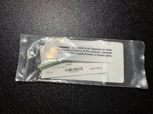 Screw photo of Synthes 458.958 5.0mm Titanium Locking Screw 58mm