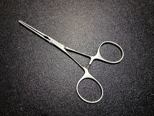 Handle photo of Symmetry 55-4019 DeBakey Ring Handle Bulldog Clamp, STR, 5 1/8"