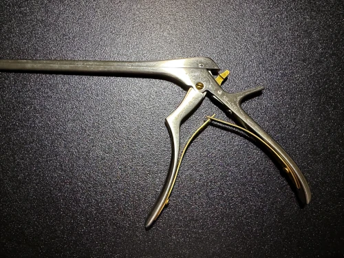 Handle photo of Symmetry 58-4200 Detachable Micro Kerrison, 40° Up, 4mm, 8"