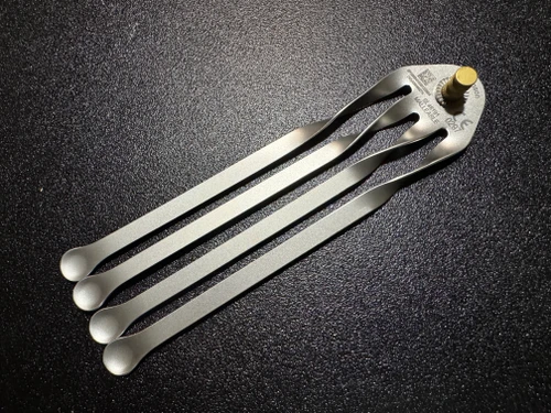 Photo of Thompson Surgical SL46191 Malleable Finger Blade Retractor (New)