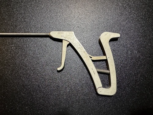 Handle photo of Arthrex AR-13990 Scorpion Suture Passer, 16mm
