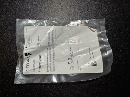 Package photo of Jarit 320-179 Gregory Carotid Soft Bulldog Clamp, ANG 90°, 4.25" (New)
