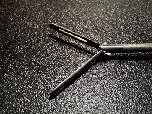 Jaw photo of Storz 28090CB Laparoscopic Bowel Grasping Forceps, 5mm X 33cm