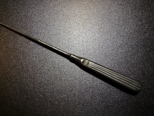 Handle photo of Symmetry 67-7178 Scoville Spinal Disc Curette, ANG Cup, 4mm, 14"