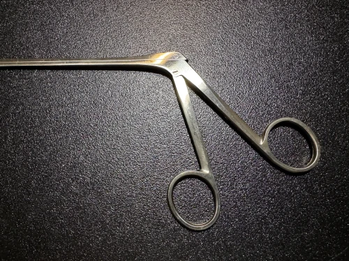 Handle photo of V. Mueller NL6220-001 Cushing Spinal Rongeur, STR, 2 x 10mm, 6"