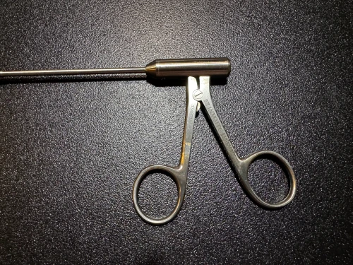 Handle photo of Gyrus 334801 Sidebiting Antrum Punch, Left Side Down, Thru-Cut