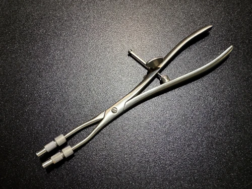 Photo of Stryker 01-08633 Modified Repositioning Forceps