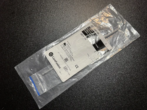 Package photo of V. Mueller OS01394 No. 7A Round Knurled Blade Handle (New)