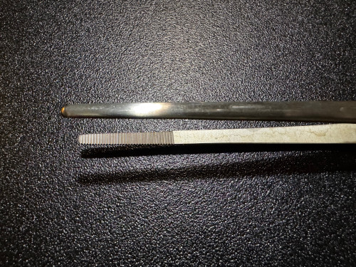 Jaw photo of V. Mueller SU2307 Dressing Forceps, 10"