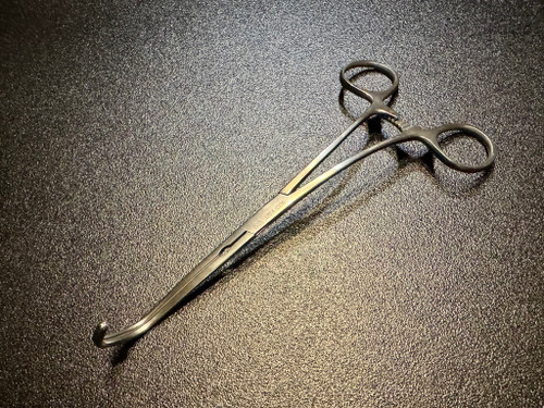 Photo of Pilling 35-4137 Derra Anastomosis Clamp, Large, 7 1/8"