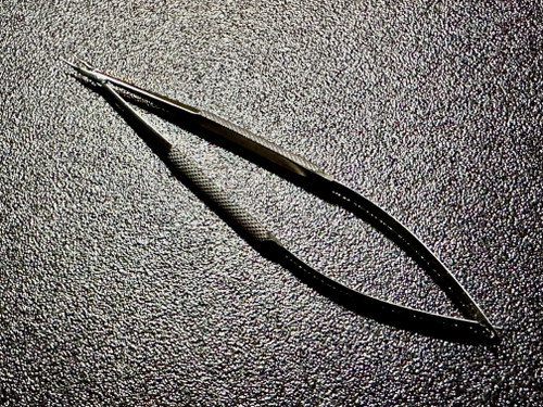 Top photo of Aesculap FD231R Barraquer Micro Needle Holder, CVD, 4.75"