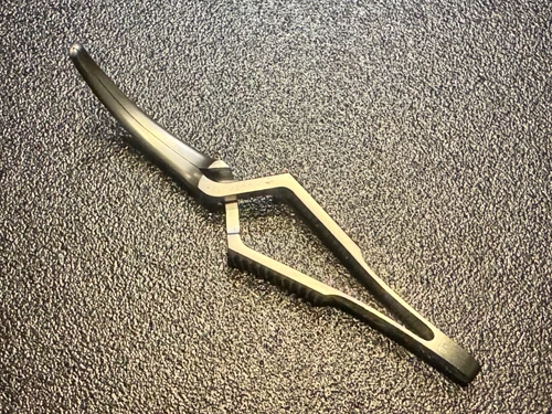 Top photo of BOSS 65-6806 DeBakey Bulldog Clamp, CVD, 9 cm