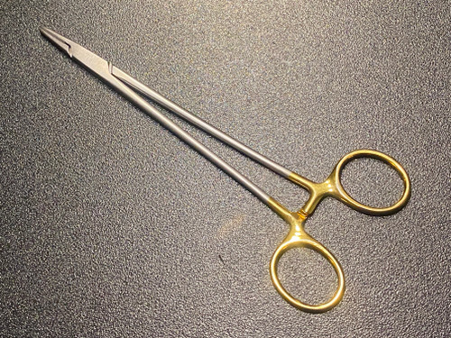 Handle photo of Aesculap BM066R Durogrip Mayo-Hegar Needle Holder, TC, 7.25"