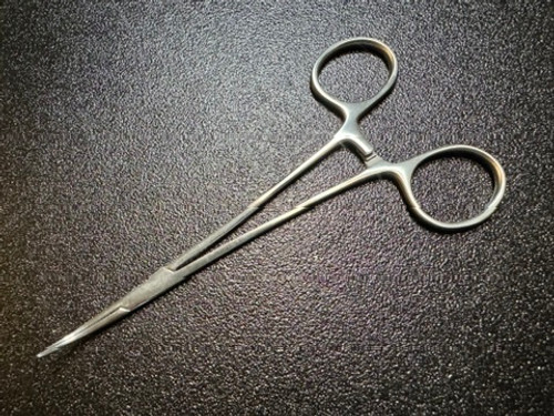 Photo of V. Mueller CH8610 Delicate Jacobson Mosquito Forceps, CVD, 5" Photo of V. Mueller CH8610 Delicate Jacobson Mosquito Forceps, CVD, 5"