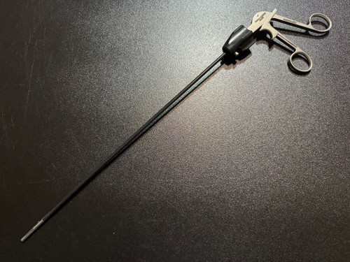 Photo of Snowden-Pencer 88-8333 Laparoscopic Atraumatic Grasper, 5mm X 37cm