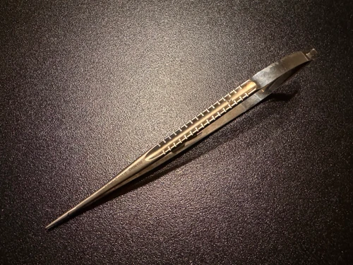 Photo of V. Mueller CH06100 Jacobson Micro Needle Holder, Diamond Jaw, STR, 8"