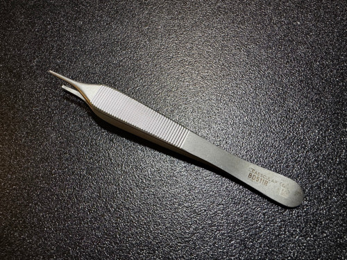 Handle photo of Aesculap BD511R Adson Forceps, 1 X 2 Teeth, 4.75"