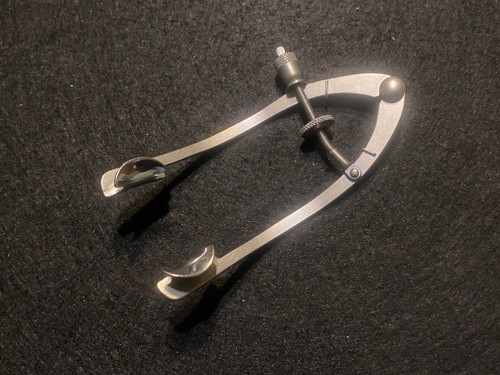 Storz E4058 Keizer-Lancaster Eye Speculum