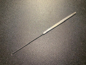 Aesculap OL612R Gillies Skin Hook, LRG For Sale