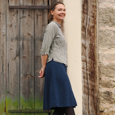 Reiff Women's 100% Wool Crepe Long Flared Skirt
