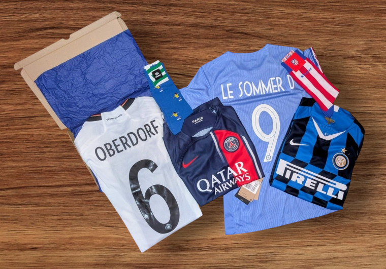 Women's football shirt mystery box