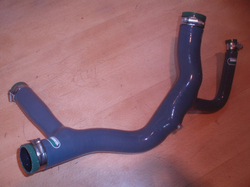 Land Rover Defender TD5 - Samco XDB Silicone Top Radiator Hose