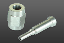 Female Swivel Fitting 3/8UNF