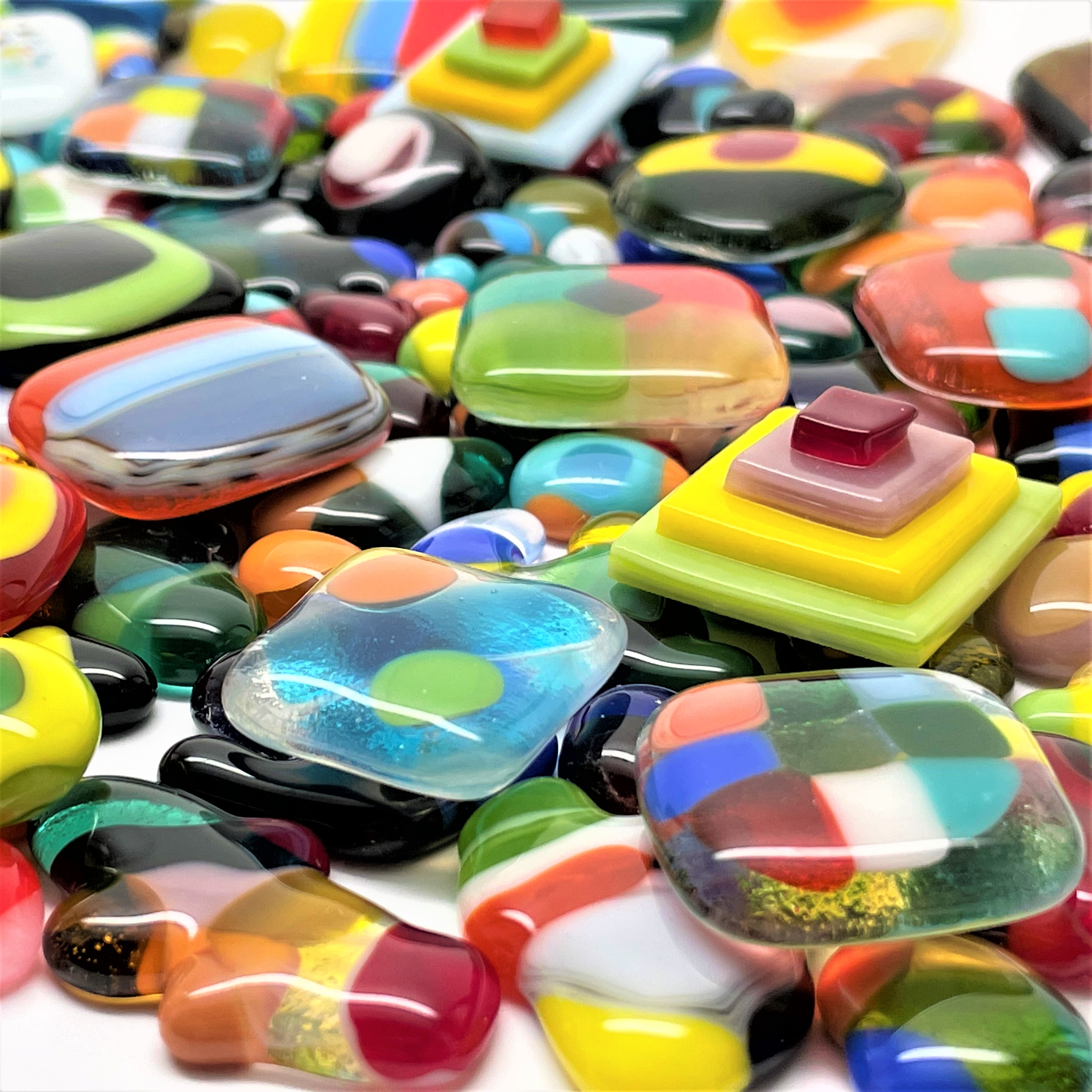 24 Color Splash 14mm Round Glass Cabochons - Mosaic Tile Mania