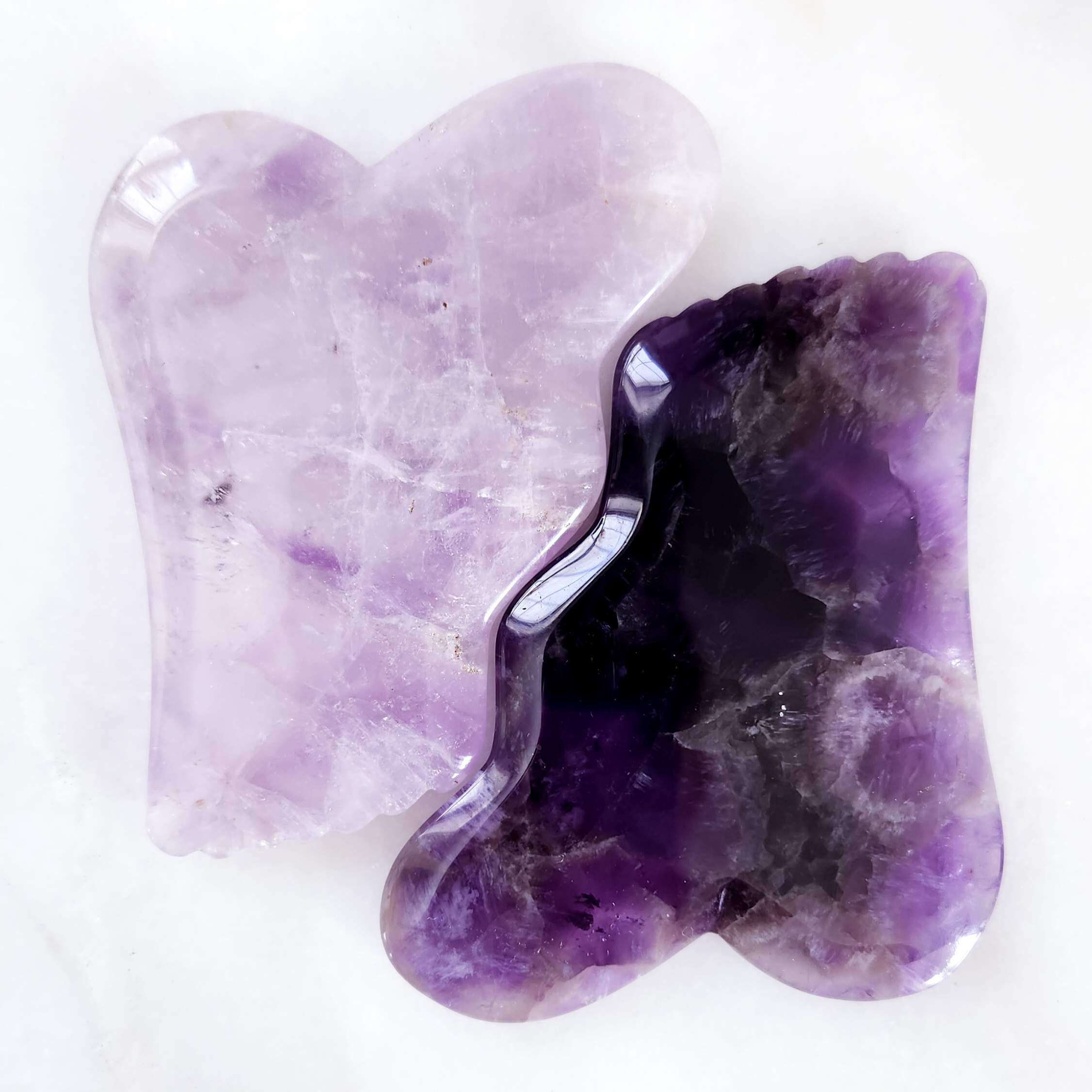 The Complete Benefits & Ritual of Facial Gua Sha
