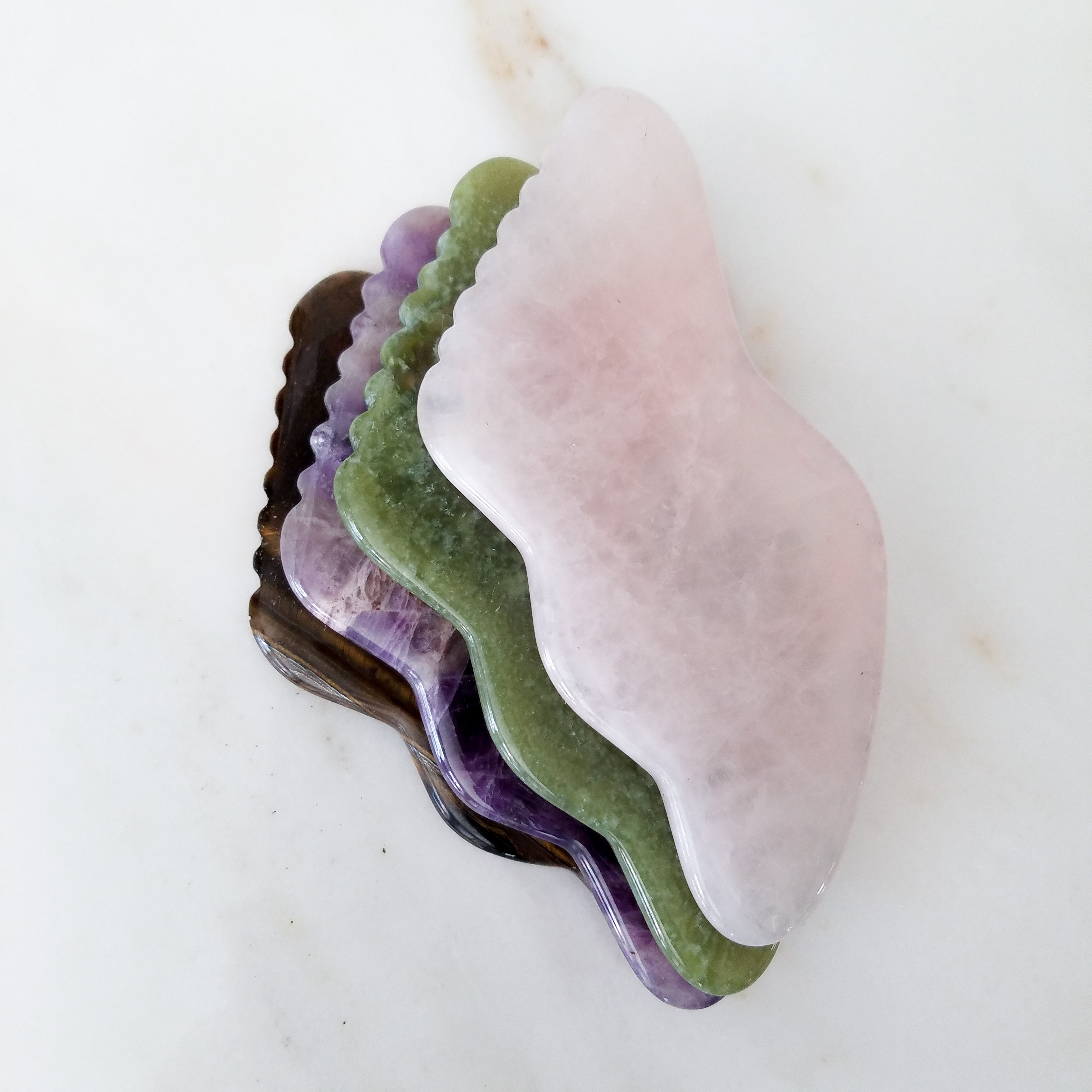 The Complete Benefits & Ritual of Facial Gua Sha