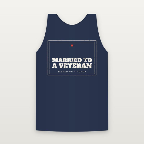 Married to a Veteran Tank Top (Vintage Frame) - Navy