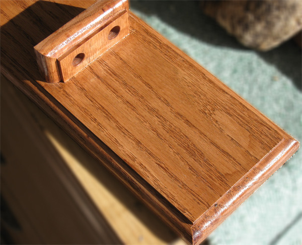 Pine Pipe holder for the 15" colonial clay tavern pipe