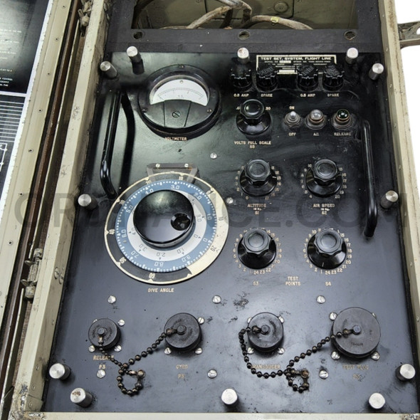Flight Line Tester by Mergenthaler Linotype Company – FSN 4920-509-1491 / P/N 68038
