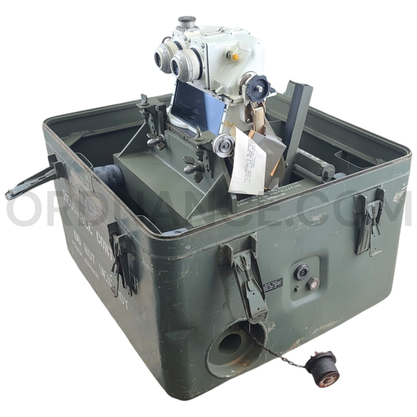M34 Commander's Binocular Daylight Periscope with Shock Mounted Transport and Storage Container for M60 Series Tanks