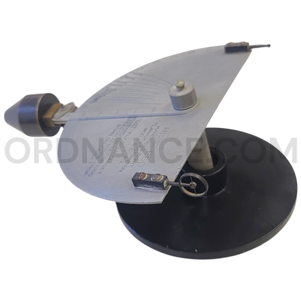 Flanick–Scranton HI-SPEED Hand-Held Aircraft Bombsight, Mod. I, with Display Stand