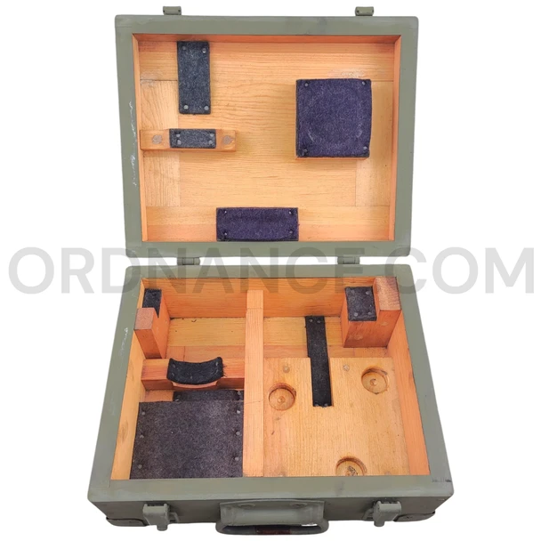 M45 Carrying Case for M65 Battery Commander’s Telescope Equipment