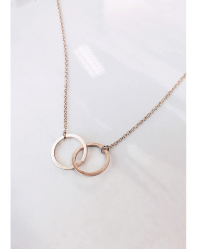 Double infinity necklace