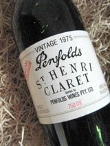 [SOLD-OUT] Penfolds St Henri 1975 (Very High Shoulder Level)