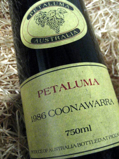 Petaluma Coonawarra Cabernet Merlot 1986 (Base of Neck Level) (Minor Damaged Label)