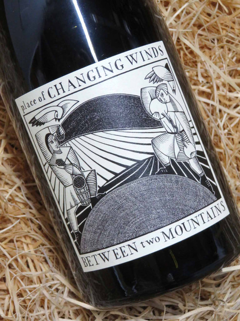 Place of Changing Winds Between Two Mountains Pinot Noir 2022