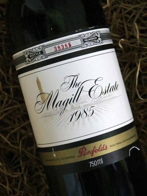 [SOLD-OUT] Penfolds Magill Shiraz 1985 (Damaged Label)