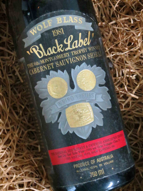 [SOLD-OUT] Wolf Blass Black Label 1981