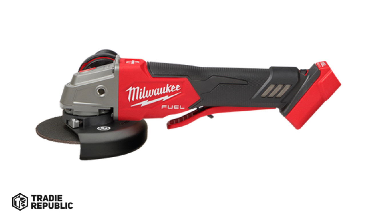 Milwaukee M18 FUEL™ 125mm (5) Flathead Braking Angle Grinder w/ Deadman  Paddle Switch (Tool Only) M18FAGF125XPDB-0